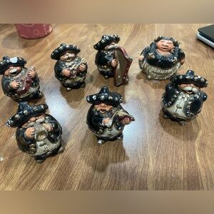 Mexican mariachi band vintage seven piece set